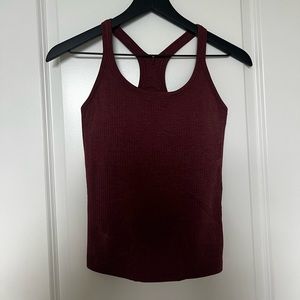 LULULEMON Ebb to Street *cropped